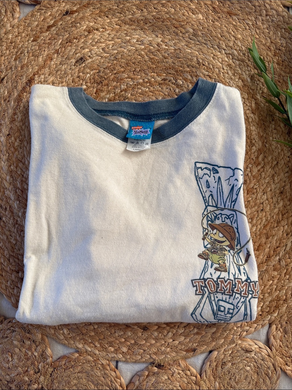 Vintage Nickelodeon 100% cotton Long Sleeve Ringer Tee with Blue Sleeves. L